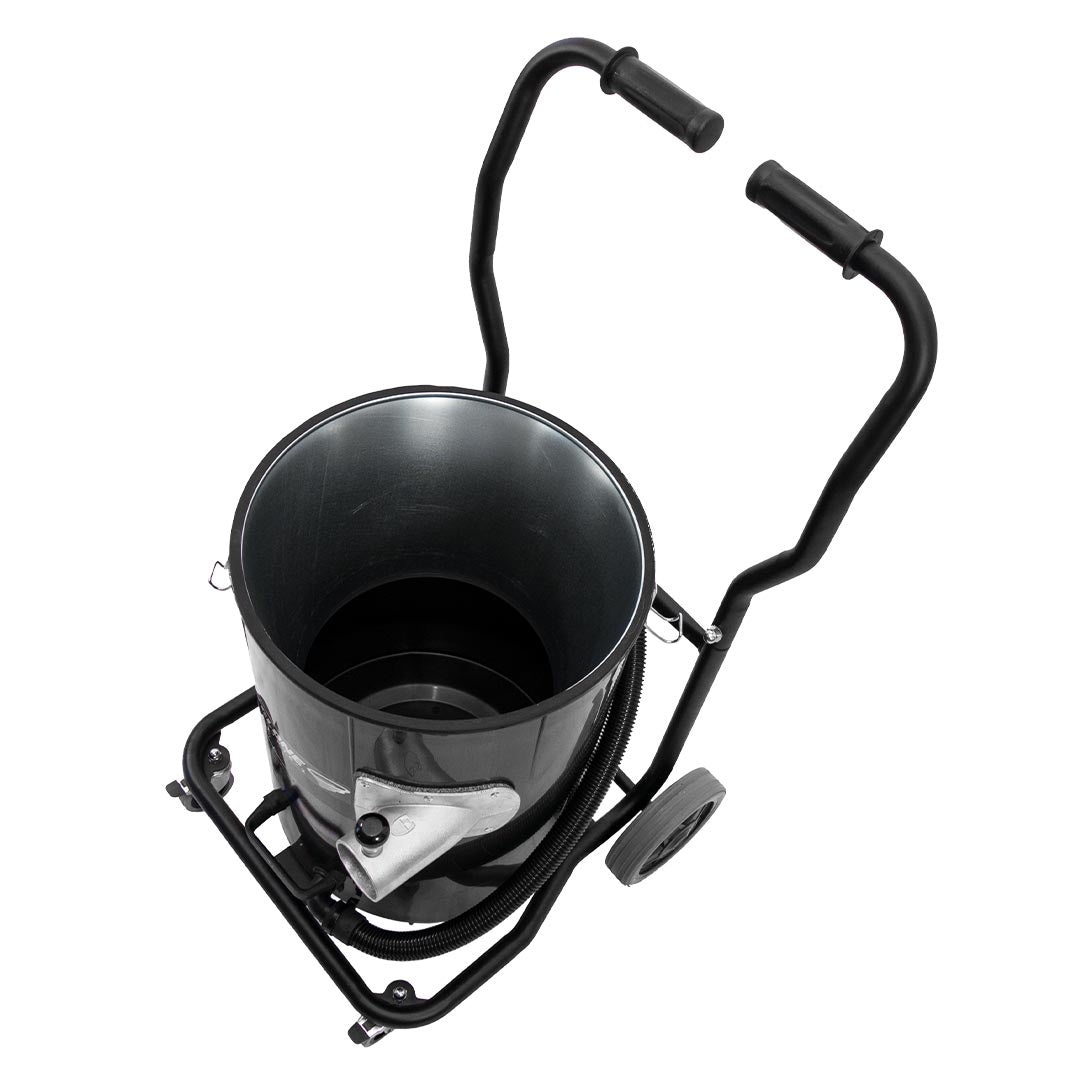 Cyclone 2400W 20 Gallon Domestic (120v) Gutter Vacuum  with 20 Foot Carbon Fiber Clamping  Poles and Bag