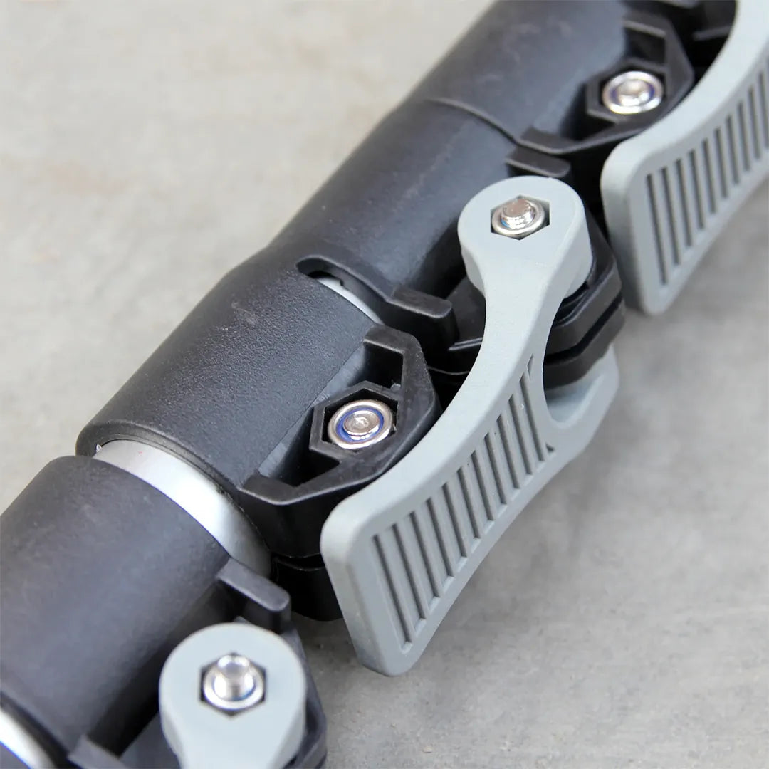 24 ft Aluminum Telescoping Pressure Washer Wand with Trigger Gun & Belt, close-up of gray flip-lock clamps on the telescoping shaft